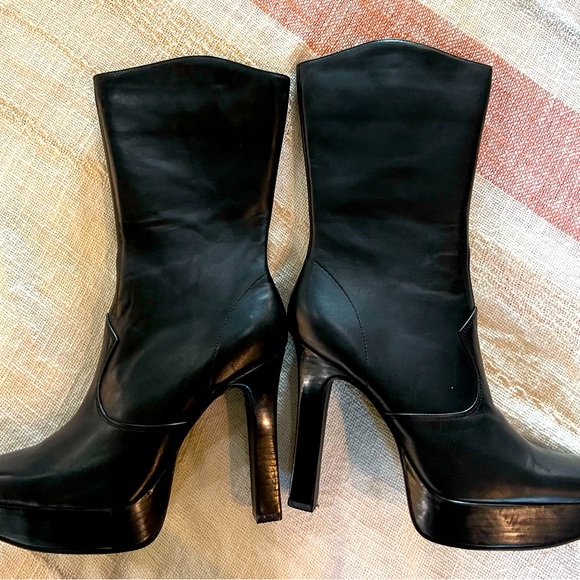 Steve Madden Jill-Joy Black Boot Size 9, never worn - Picture 2 of 4